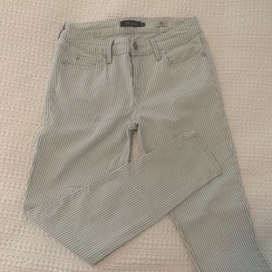 Level99 Liza Skinny Jeans